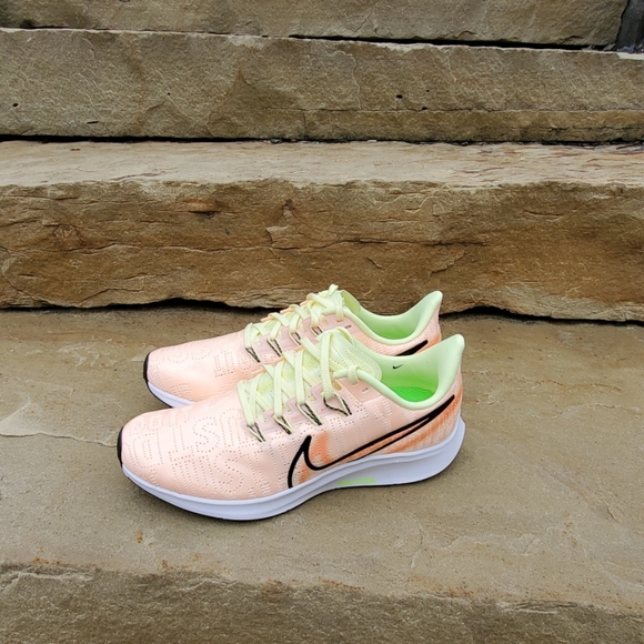 nike air zoom pegasus 36 prm rise